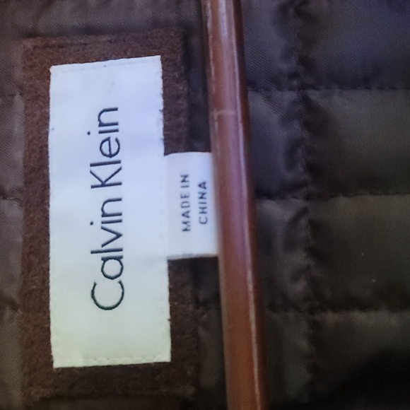 Calvin Klien lined and insulated brown suede jacket. - Picture 4 of 4